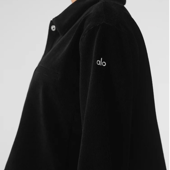 NWT Alo Black Micro Corduroy Cropped Dreamer Button Down Jacket (Size S) - Picture 3 of 11